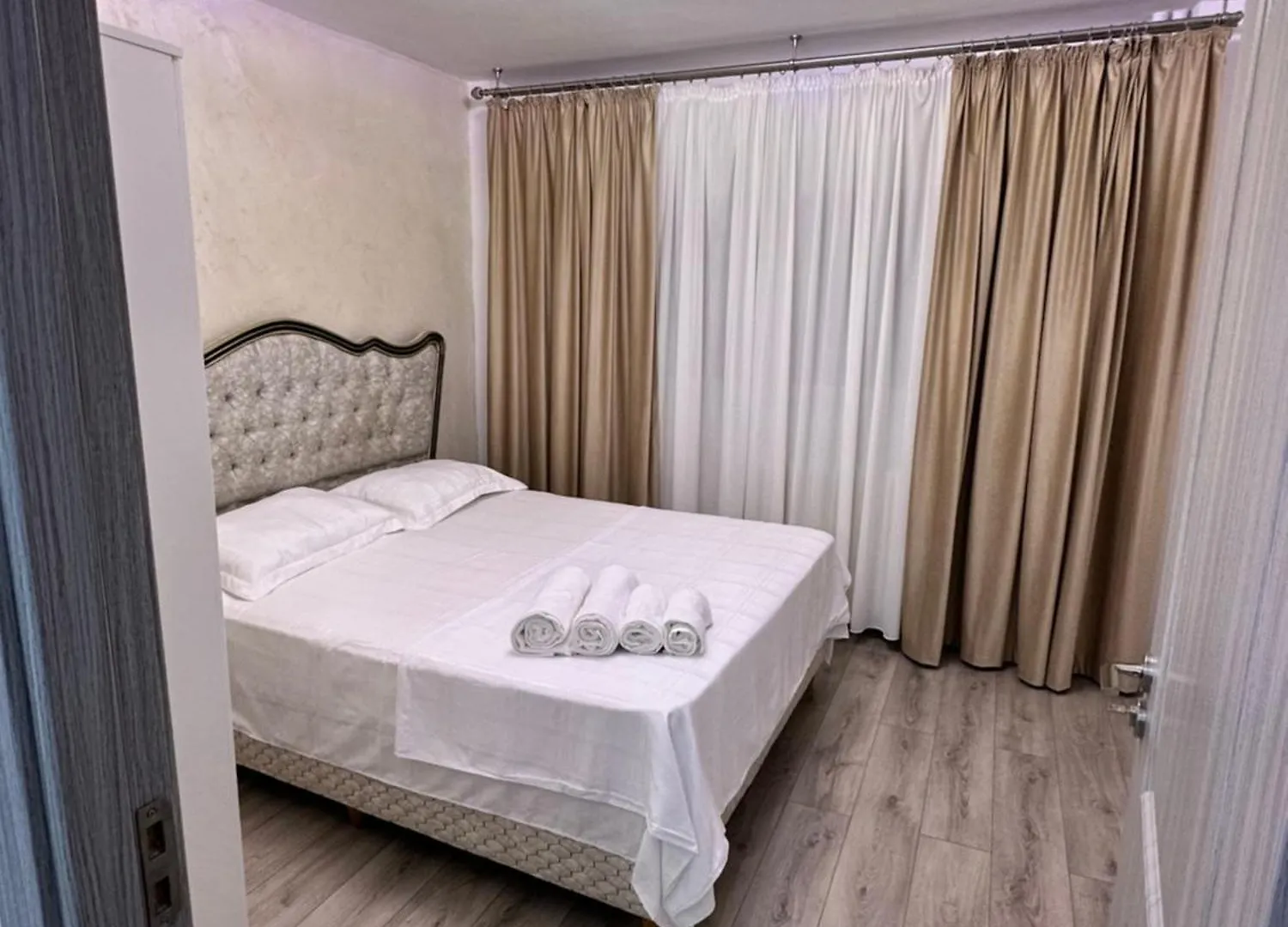 Apartament Cu 2 Camere Bucharest